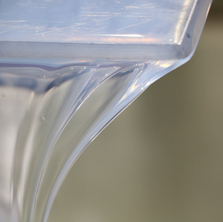 透明液體硅膠氣泡難抽干凈怎么辦？